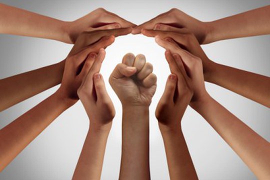 Cura e liberazione nei contesti di oppressione Cura e liberazione nei contesti di oppressione